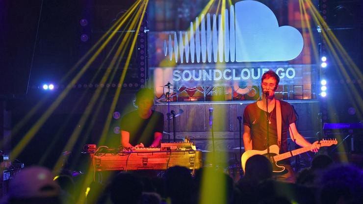 1500288224128 1500070325403 ap 773844365062