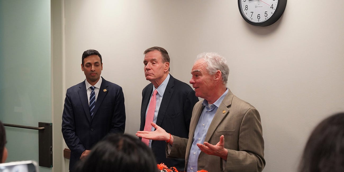 Kaine and Warner split on deal to open the government