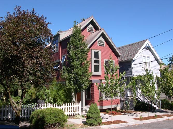 Portland, Oregon: Living Smart Program | HUD USER