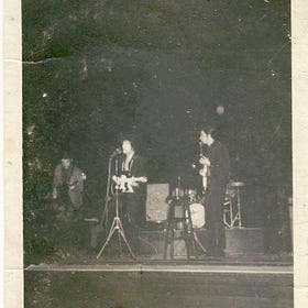 Bob Dylan, a Stage-Crasher, and a 14-Year-Old Photographer