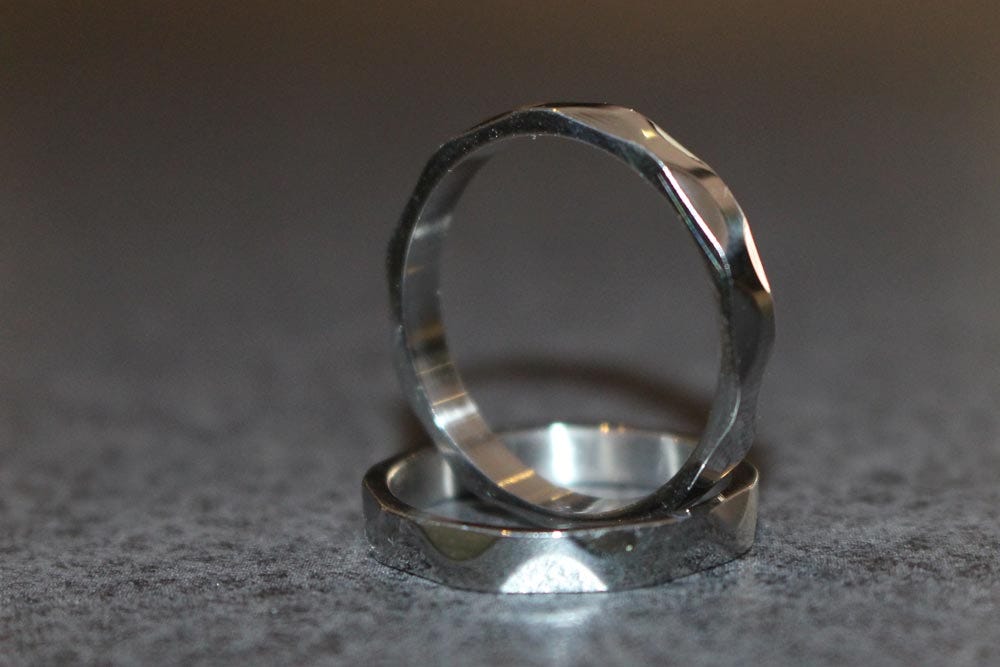 Engineering's sacred Iron Ring Ceremony a symbolic rite of passage | News  and announcements