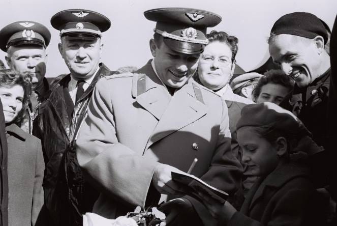 Yuri Gagarin: Everyday photos of the First Man in Space, 1960s - Rare Historical Photos Yuri Gagarin: Everyday photos of the First Man in Space, 1960s - Rare Historical Photos