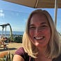 Lisa Walker's avatar