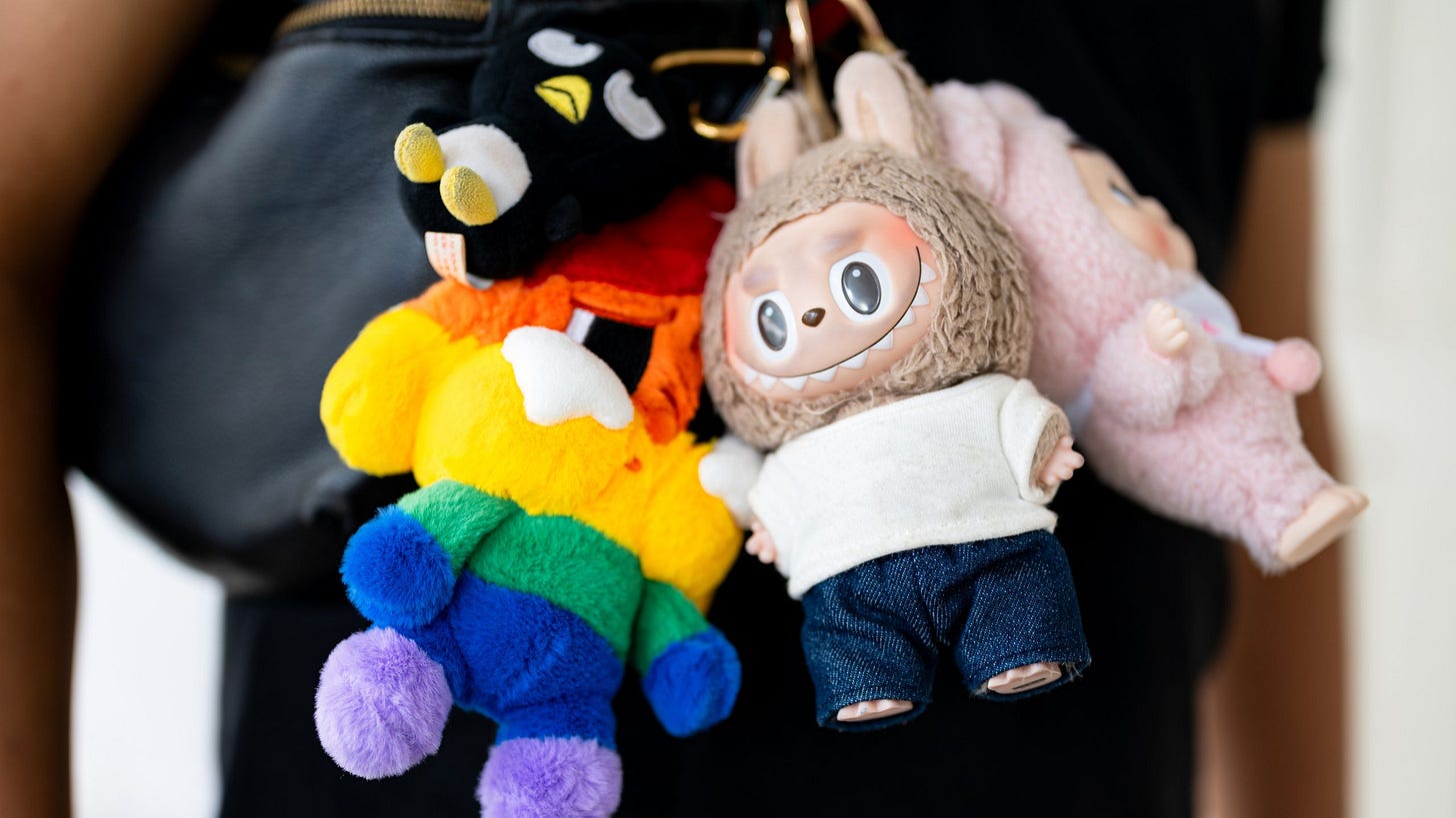 media.admagazine.com/photos/677ec92bf6e3cbc421fa00... media.admagazine.com/photos/677ec92bf6e3cbc421fa00...