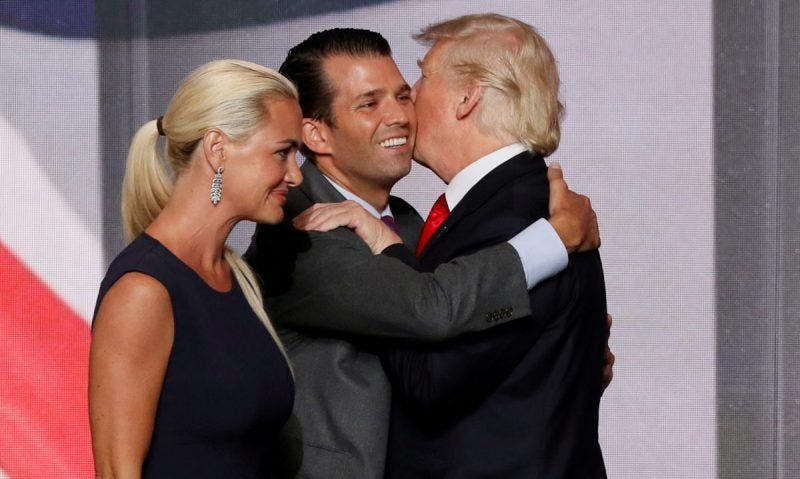 donald trump jr hugging daddy with wife vanessa penis size envy donald trump jr hugging daddy with wife vanessa penis size envy