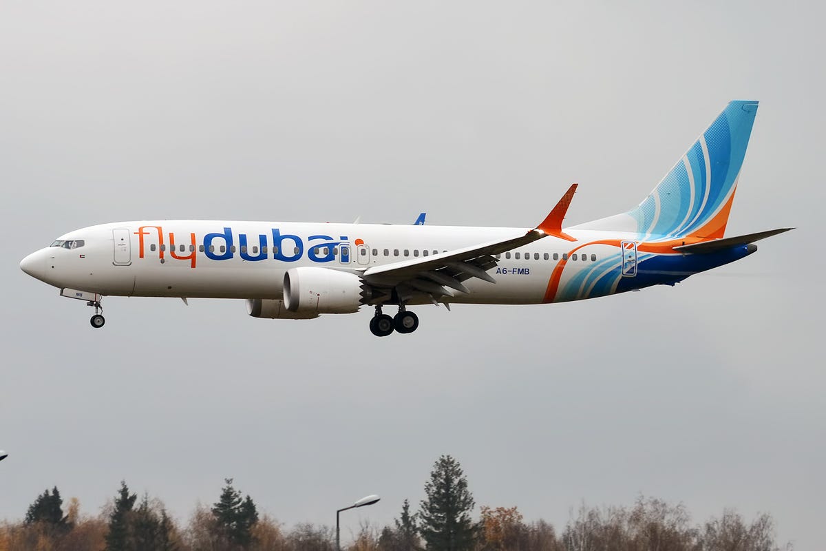 File:FlyDubai, A6-FMB, Boeing 737-8 MAX (30728990597).jpg - Wikimedia Commons File:FlyDubai, A6-FMB, Boeing 737-8 MAX (30728990597).jpg - Wikimedia Commons