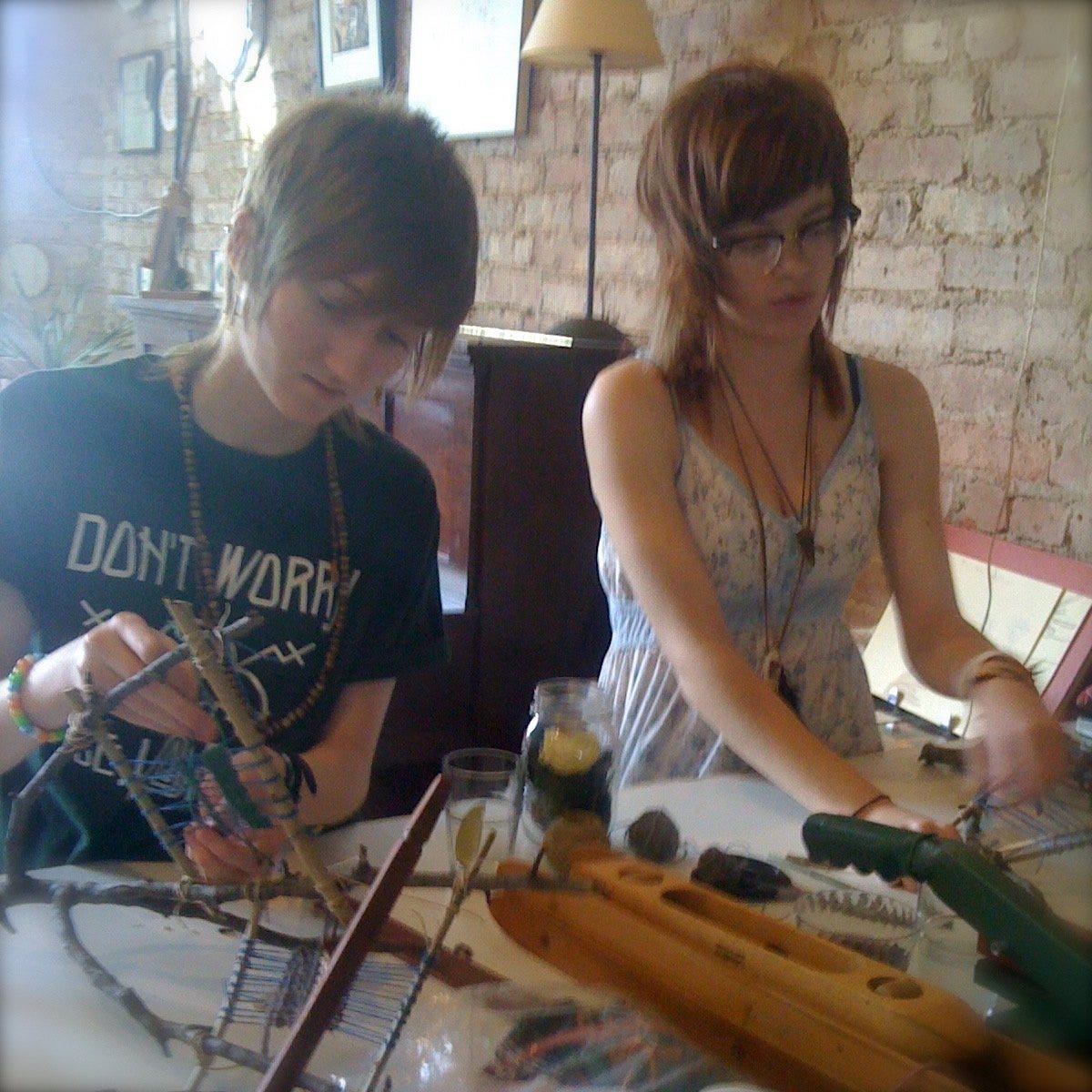 stick+yarn+kids.JPG
