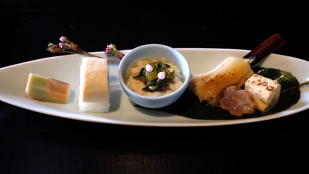 Hassun platter at Seike Yuba Nishijin – one of 9 courses. – image © Florentyna Leow Hassun platter at Seike Yuba Nishijin – one of 9 courses. – image © Florentyna Leow