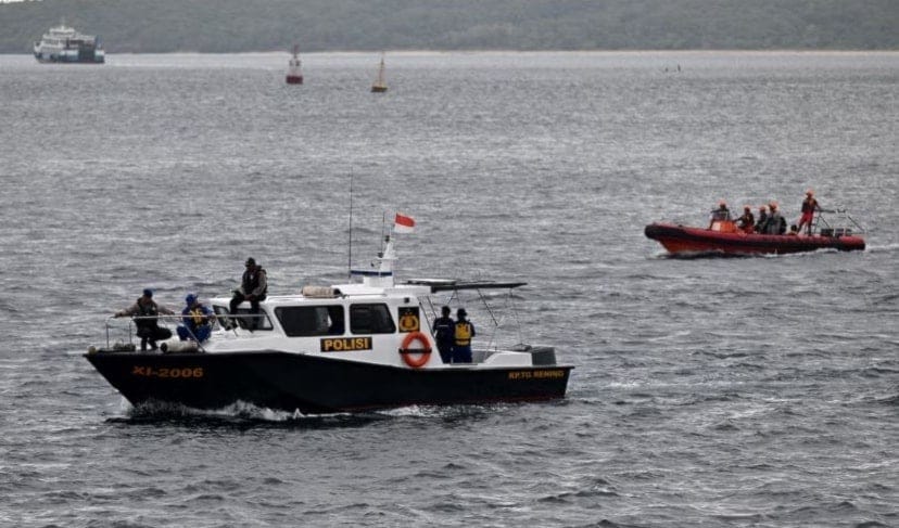 Indonesia passenger ship carrying 243 goes missing in Java Sea Indonesia passenger ship carrying 243 goes missing in Java Sea