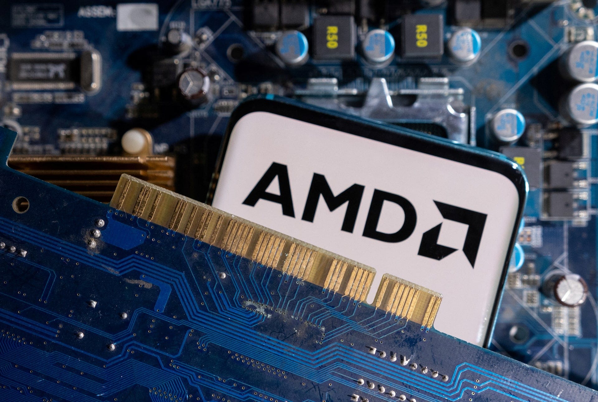 AMD’s Second Act: How the Quiet Challenger Becomes an AI Platform