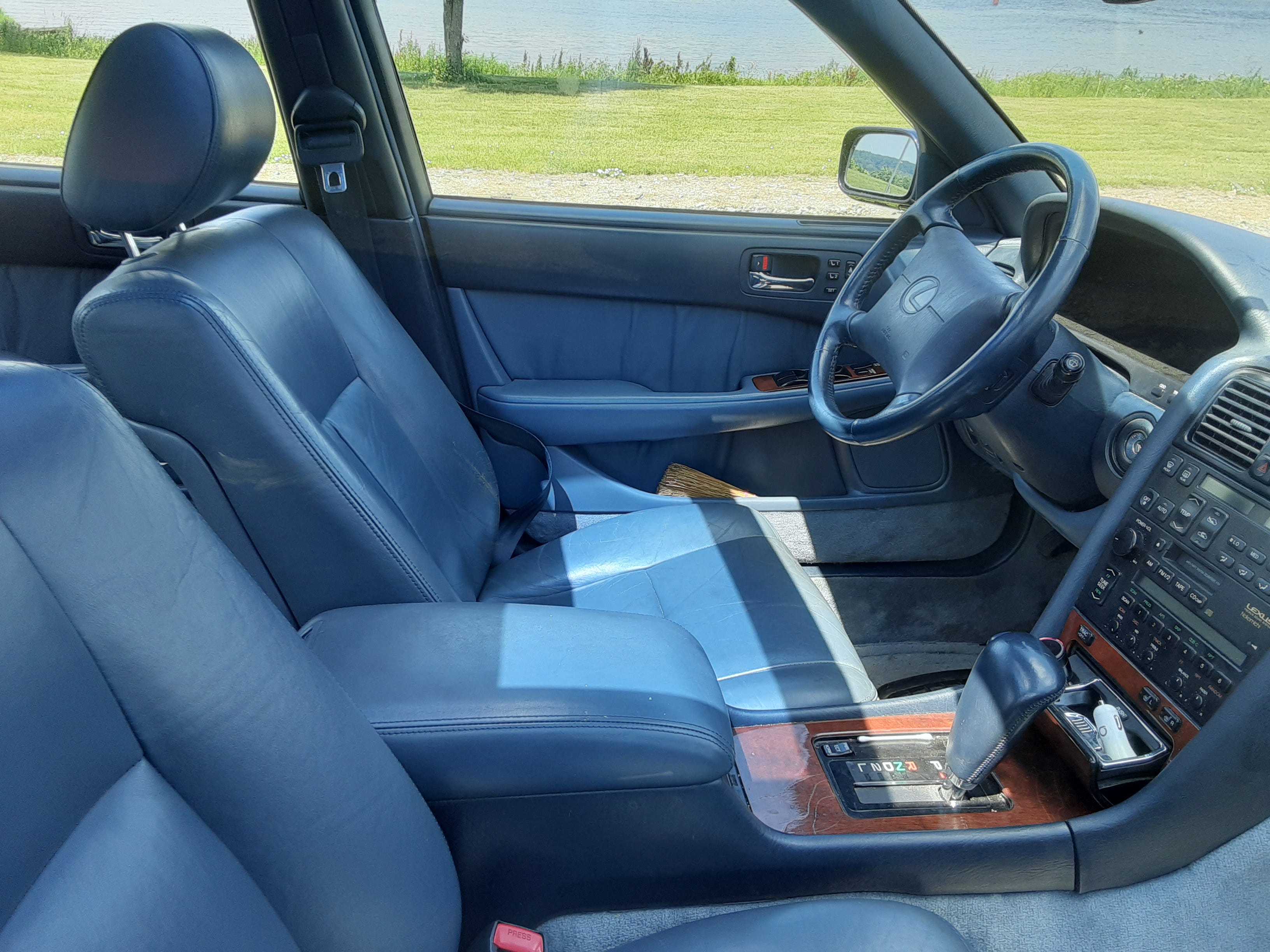 Quick Take: 1993-94 LS400 - by Tom Klockau