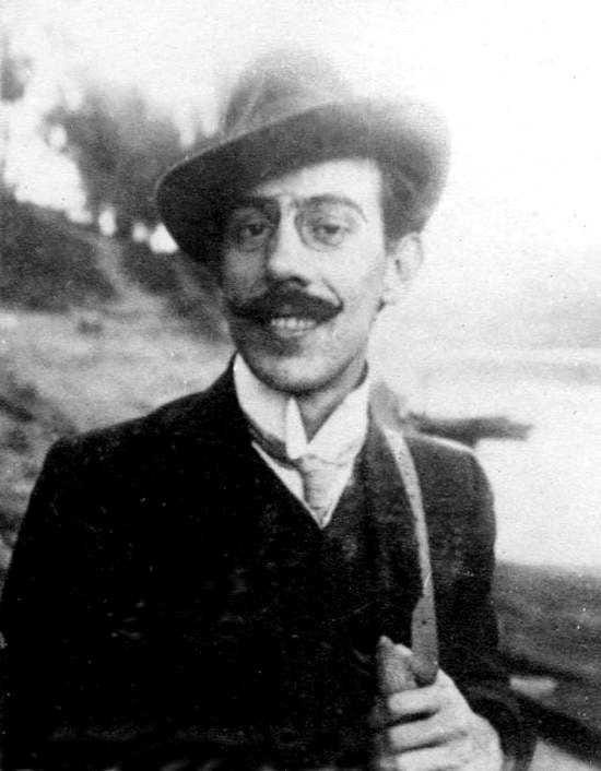 Foto de Aleksandr Beliáev, autor de "A cabeça do professor Dowell"