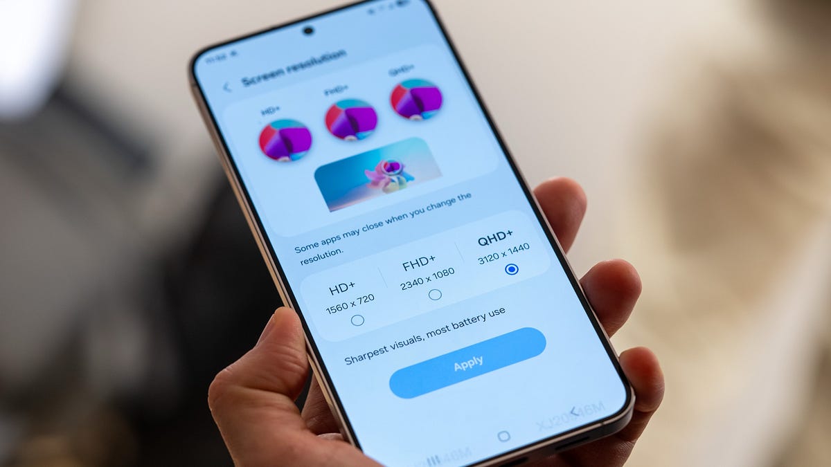 Galaxy S26 Ultra privacy display might come to more Android phones this year