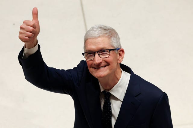 In de pers: Tim Cook stopt als Apple-baas & park Van der Most onder de hamer In de pers: Tim Cook stopt als Apple-baas & park Van der Most onder de hamer