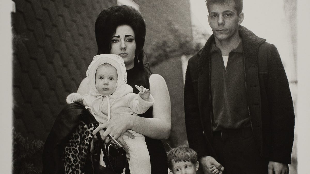 The Complicated Family Dynamics in the Life and Work of Diane Arbus