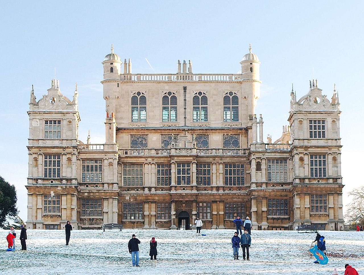 Wollaton Hall Nov2010.jpg