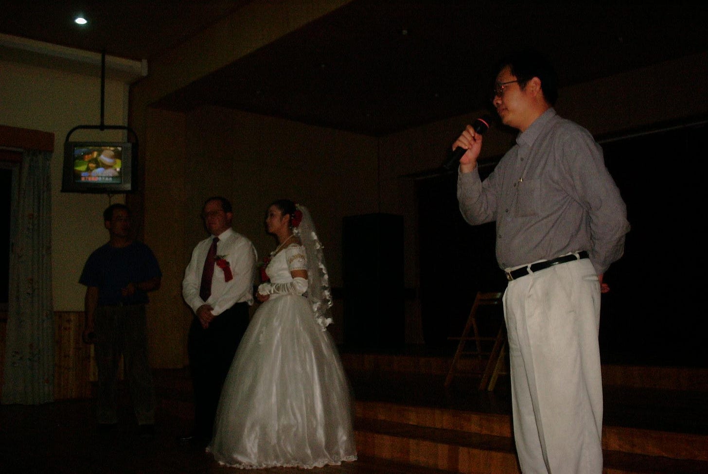 mr-lee-officiates-my-wedding-142457323807