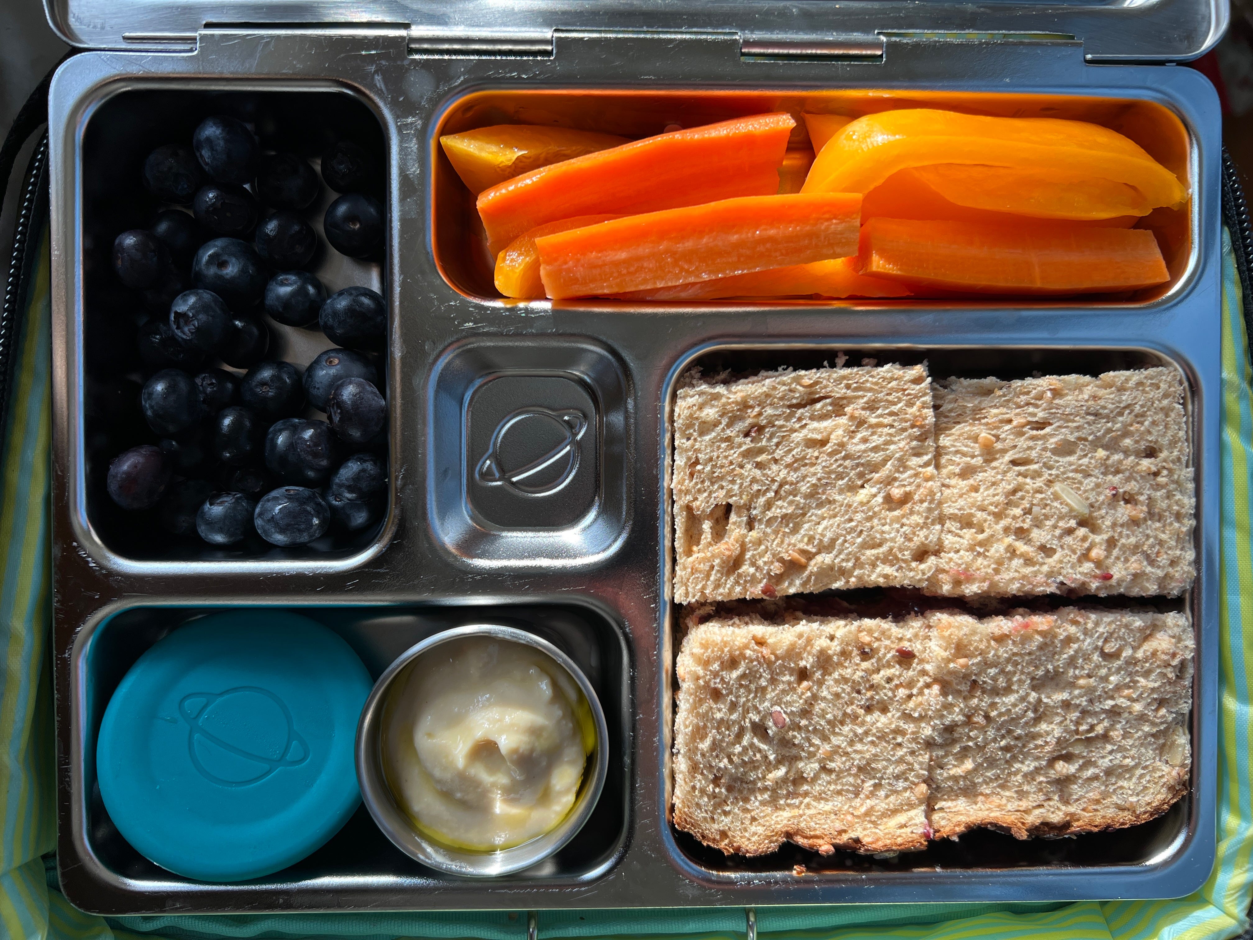 Inside The (Lunch) Box - by Fanny Singer and Greta Caruso