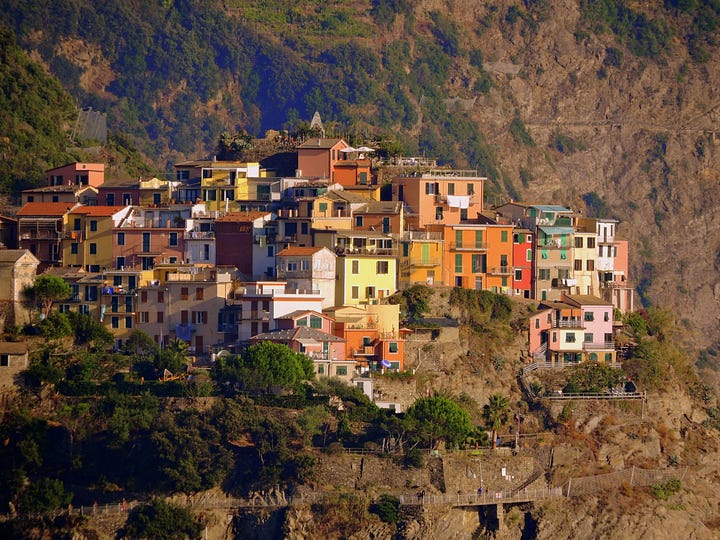 Some views of the five Cinque Terre villages: Riomaggiore, Manarola, Corniglia, Vernazza e Monterosso al Mare.