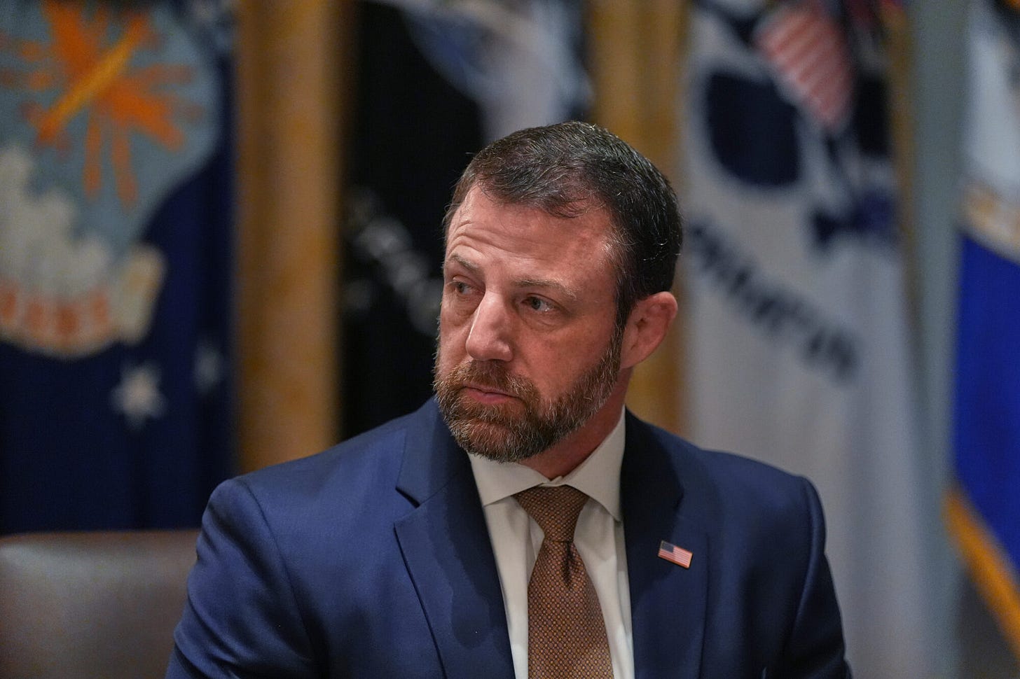 DHS pauses new immigrant warehouse purchases amid review of Noem-era  contracts - KSLTV.com