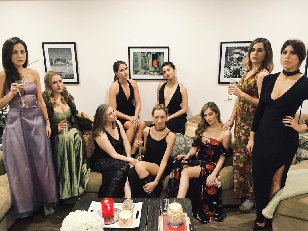 No photo description available.