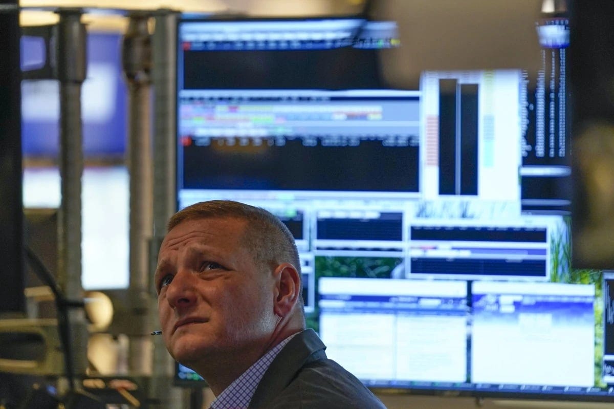 إشارات تاريخية تحذر .. 2026 قد يكون عاما صعبا للأسهم الأمريكية