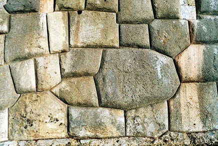 Unravelling the mystery behind the megalithic stone walls of Saksaywaman |  Ancient Origins