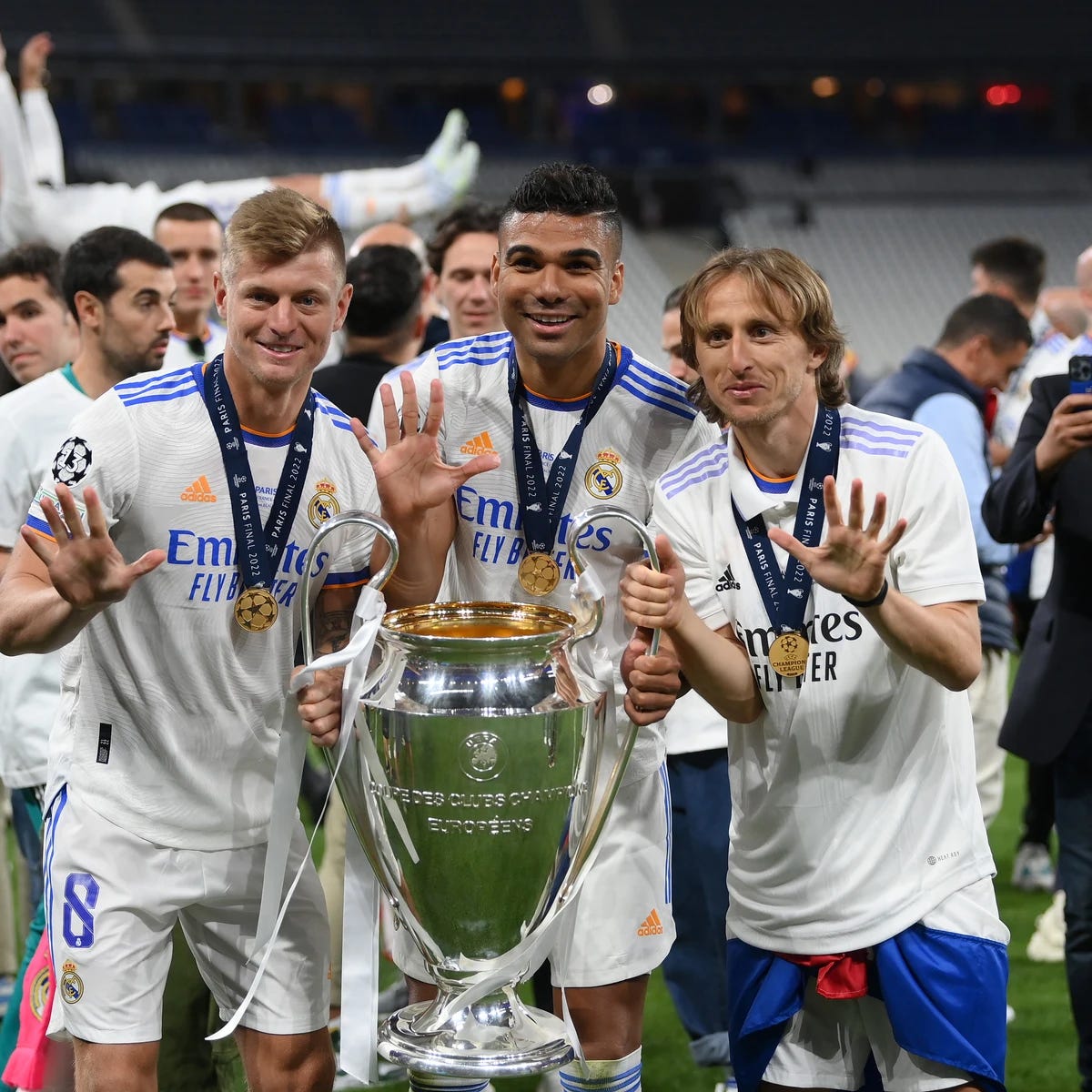 Kroos y su fútbol junto a Casemiro y Modric: "Tres Kroos no serían tan  efectivos"