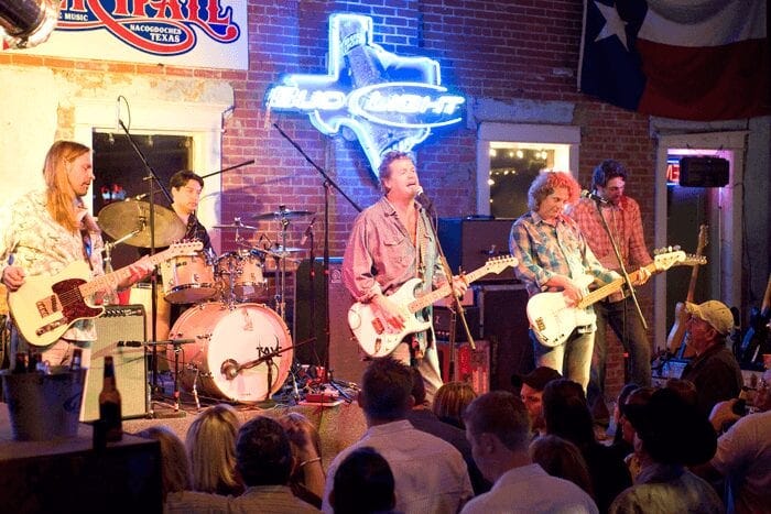 Banita_Creek_Hall-Charlie-Robison-2_fs | Banita Creek Hall Banita_Creek_Hall-Charlie-Robison-2_fs | Banita Creek Hall