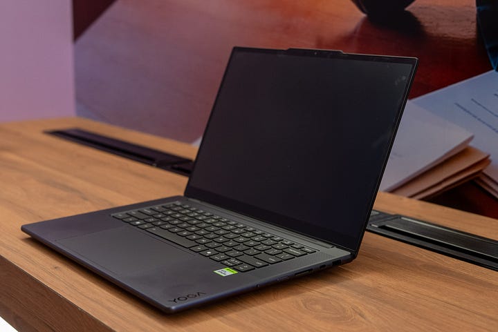 Lenovo Yoga Pro 9N