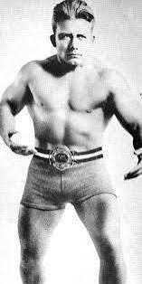 Remembering Everett Marshall Everett Marshall was an American professional wrestler. Marshall won championship titles in the Midwest Wrestling Association, National Wrestling Association and Rocky Mountains. His ring name was the Blonde Bear. Remembering Everett Marshall Everett Marshall was an American professional wrestler. Marshall won championship titles in the Midwest Wrestling Association, National Wrestling Association and Rocky Mountains. His ring name was the Blonde Bear.
