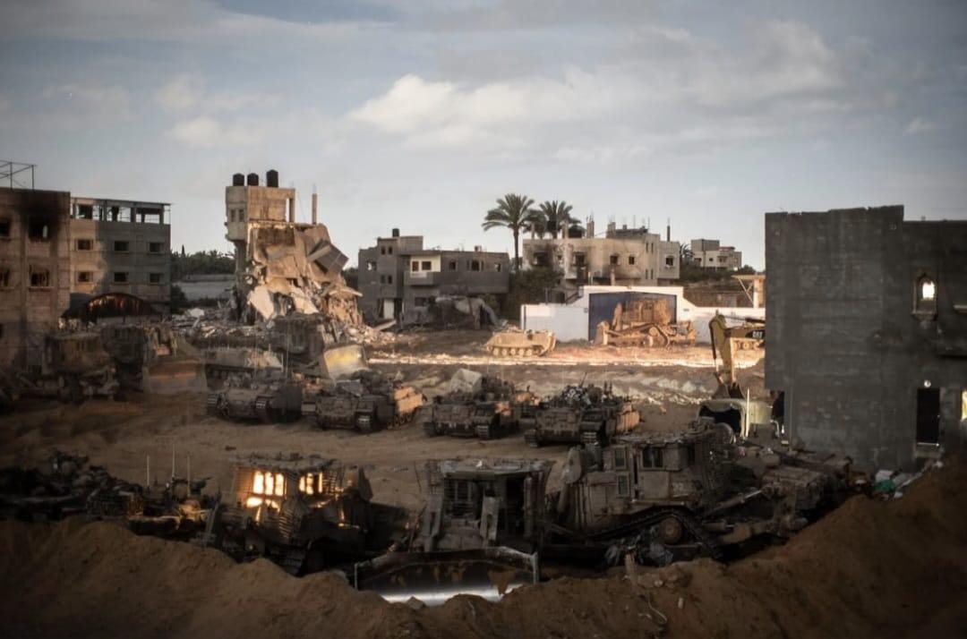 DAY 661 OF THE WAR: Trump Criticizes Netanyahu as Israelis Reckon With Fallout From Famine Claims; Still No Plan To Free Hostages and End War; Report on the Oct 7 Battle at Kibbutz Sufa