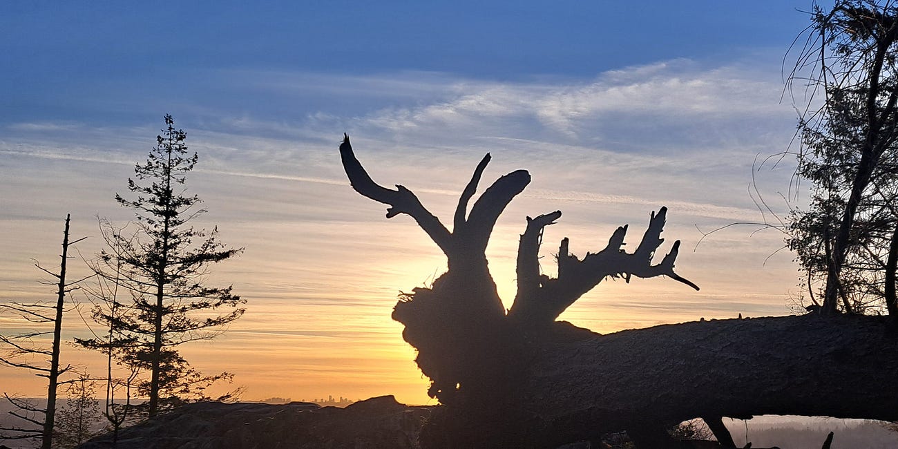 Sunrise Hill to High Knoll (B.C.)