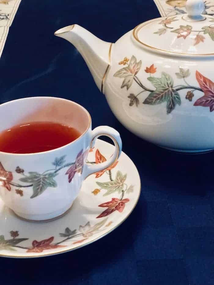 Wedgwood Ivy House teapot tankful for time sharing tea