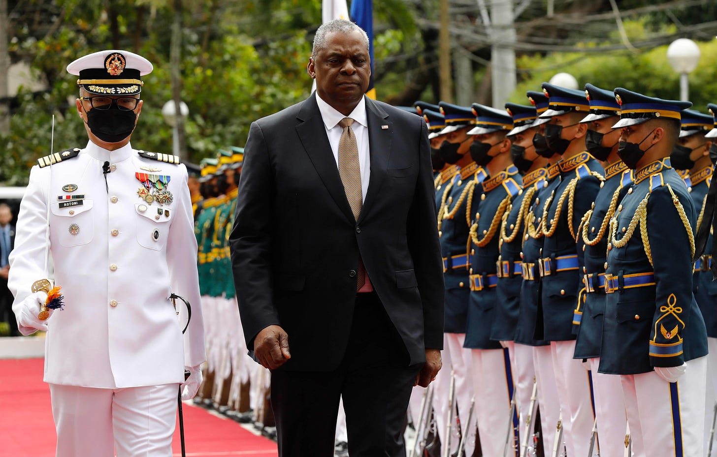 U.S., Philippines agree to larger American military presence