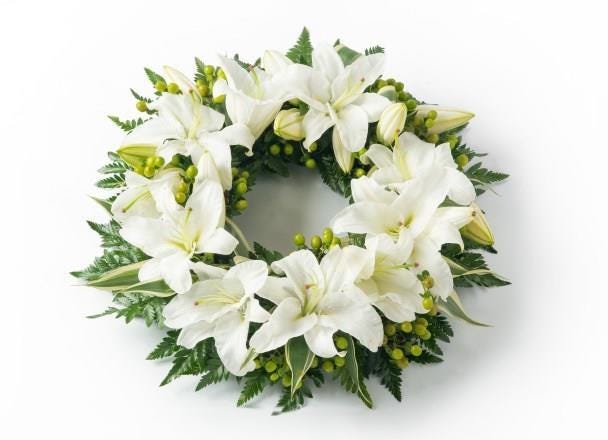 White Lily Wreath White Lily Wreath
