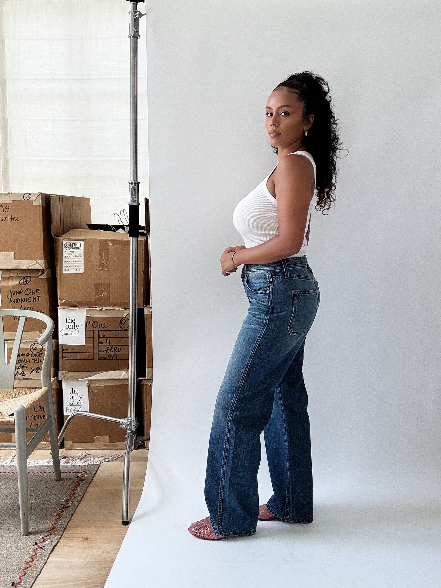 Model in The Only Jane Georgia jean