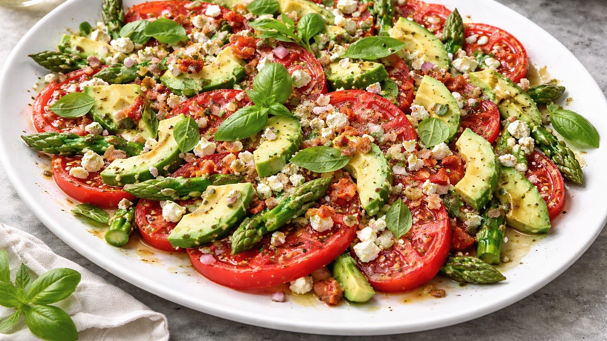 Mediterranean Tomato Salad with Lemon-Herb Vinaigrette