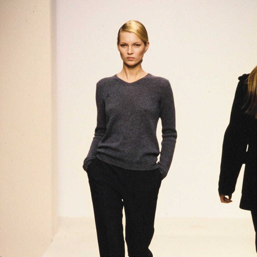 kate moss prada fall winter 1996 runway show kate moss prada fall winter 1996 runway show
