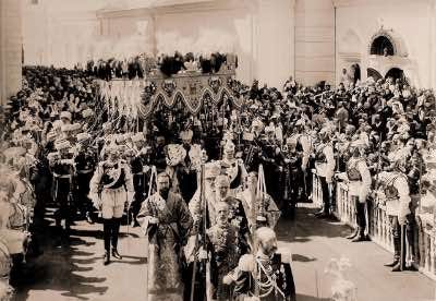 Tsar Nicholas II leaves the Cathedral of the Dormition following his coronation. Procession under coronation canopy. Tsar Nicholas II leaves the Cathedral of the Dormition following his coronation. Procession under coronation canopy.