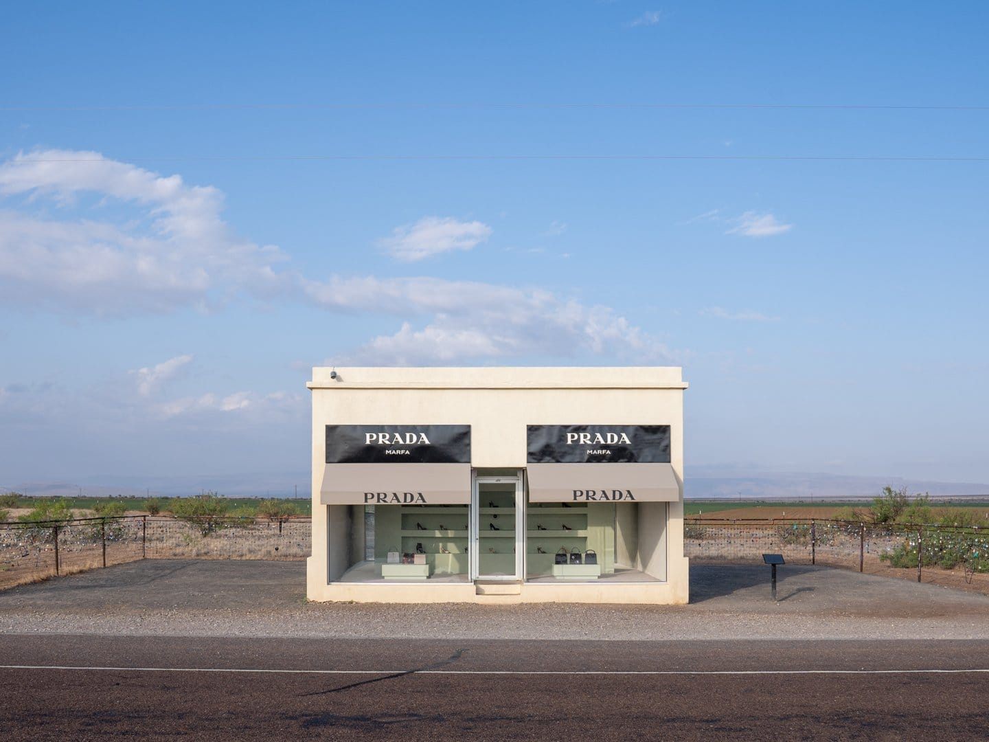Prada Marfa: Here is How You Can Visit This Texas Landmark - Elen Pradera