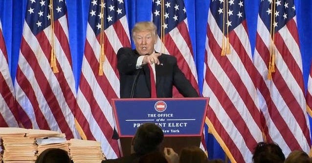 Trump to CNN reporter: "You're fake news"