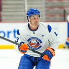 Exclusive: Mathew Barzal Talks Matthew Schaefer, Value of Living With A Vet