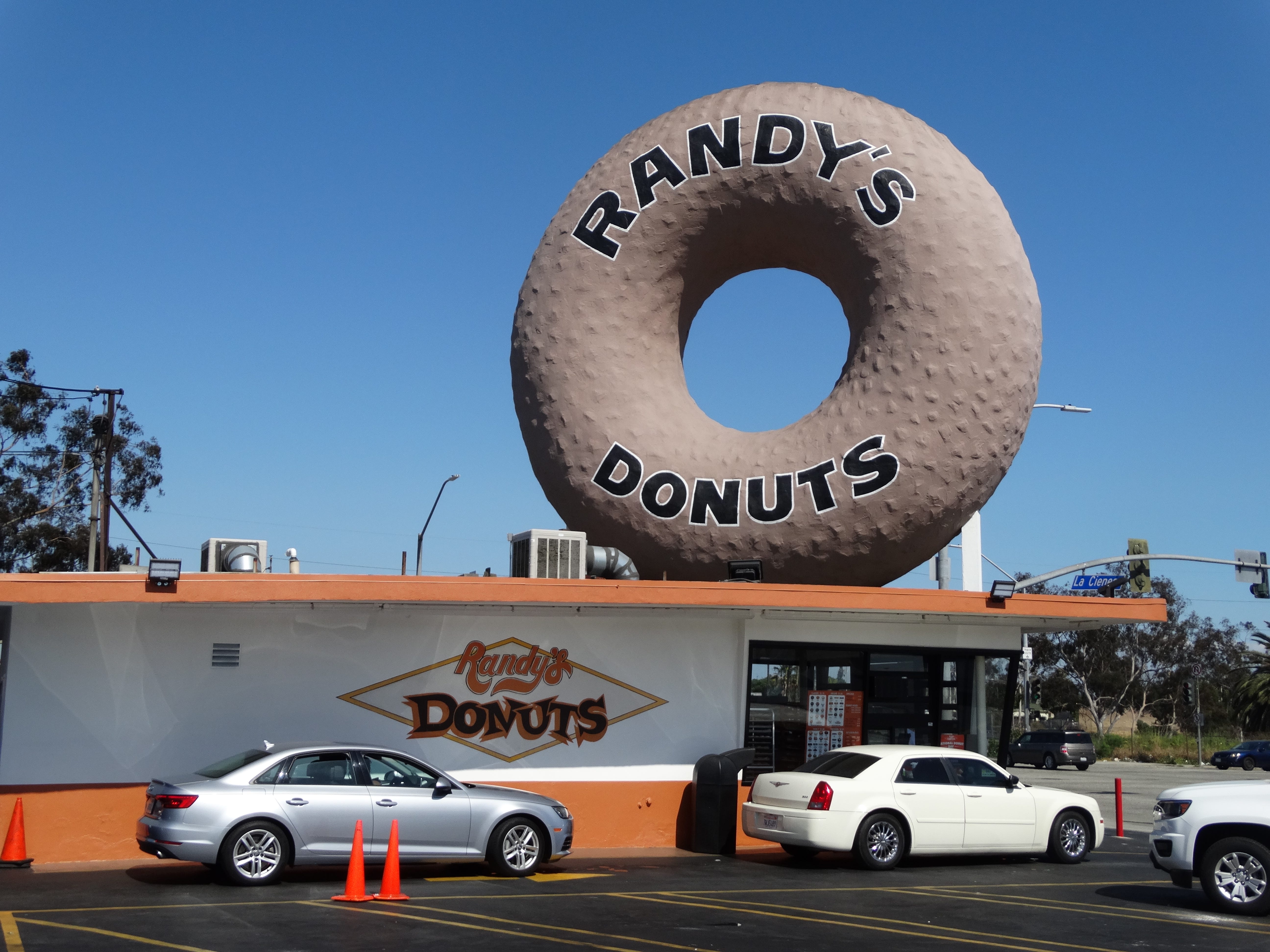 The Randy's Great Black Friday deal for 'The Great American Retro Road Trip' plus a ...