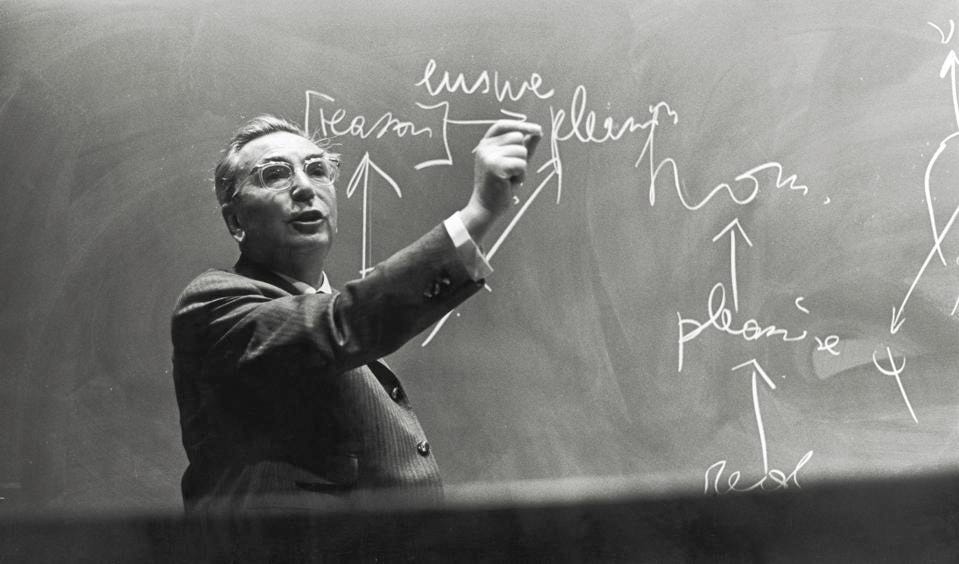 Viktor Frankl lecturing, United States, Photograph,1967 Viktor Frankl lecturing, United States, Photograph,1967