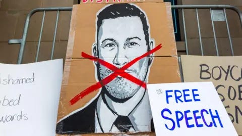 US TV hosts back Jimmy Kimmel and lampoon Donald Trump in free speech row
