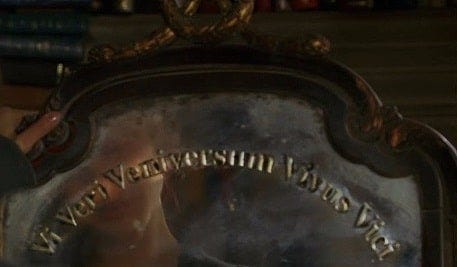 Vi veri veniversum vivus vici", origem e significado - Mitologia em  Português