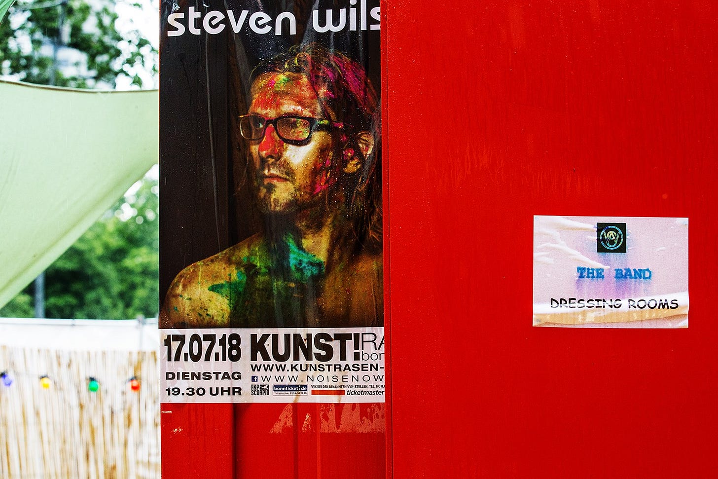 No photo description available.