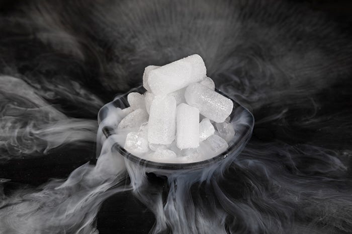 Dry Ice vs Gel Packs: Which Cold Shipping Method Wins? Dry Ice vs Gel Packs: Which Cold Shipping Method Wins?
