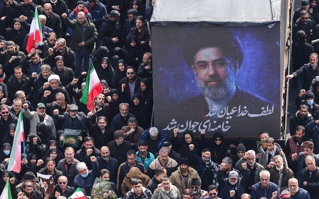 Multitude' of US intel reports said to show Iranian regime not at risk of falling | The Times of Israel Multitude' of US intel reports said to show Iranian regime not at risk of falling | The Times of Israel